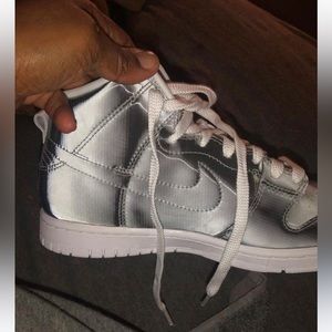 NIKE DUNK/CLOT COLLAB REFLECTIVE SNEAKER. HONG KONG RELEASE ONLY!!